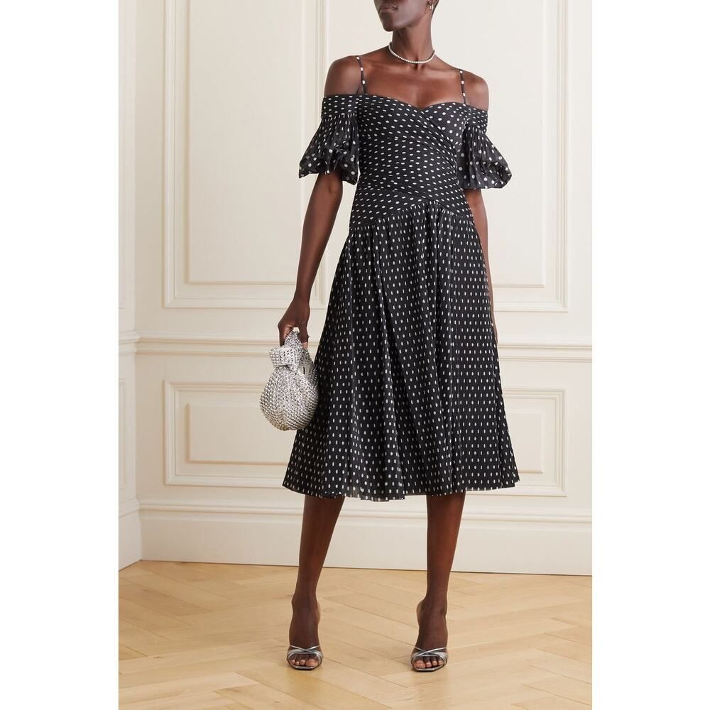 ZIMMERMANN
Polka-dot plissé-chiffon midi dress 👗